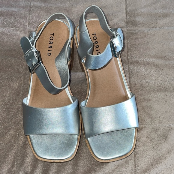 Torrid Stacked Block Heels - Picture 1 of 13